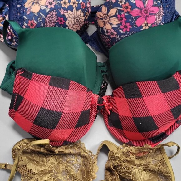 Bra Bundle. Pink Lace Set Never Worn - Picture 2 of 2